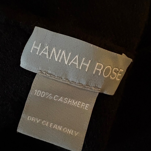 Hannah Rose 100% Cashmere Black Beanie with Red Heart — NWOT main image 4
